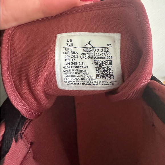 Mid rise air jordans in canyon rust - Picture 6 of 6